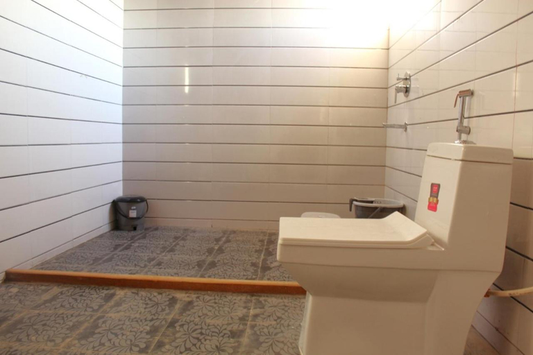 Bathroom 3, Best Desert Camp in Jaisalmer Red Velvet, Jaisalmer