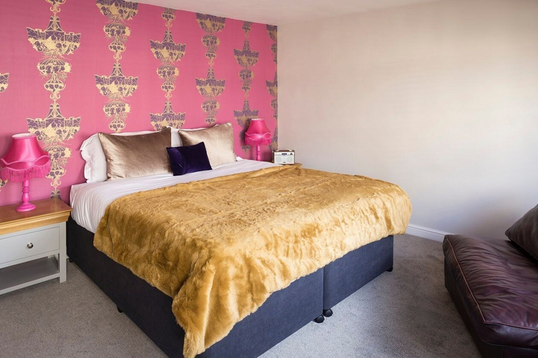 Bedroom 3, Dream Stays Bath - Queen Street, Bath and North East Somerset