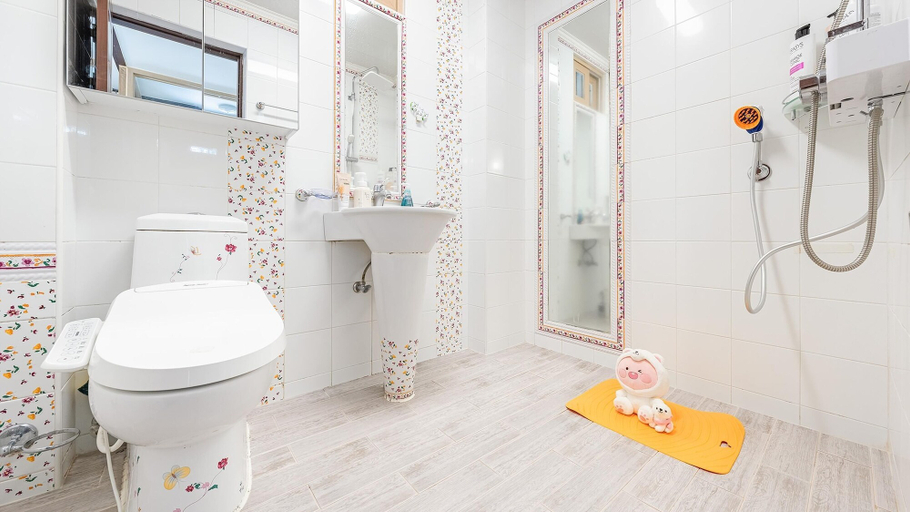 Bathroom 4, Pocheon Luxjay pet Pension, Pocheon