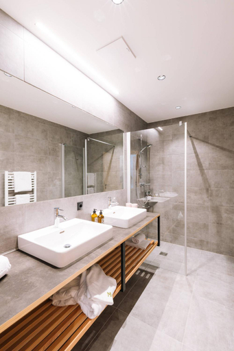 Bathroom 3, Thalers Mariandl, Liezen