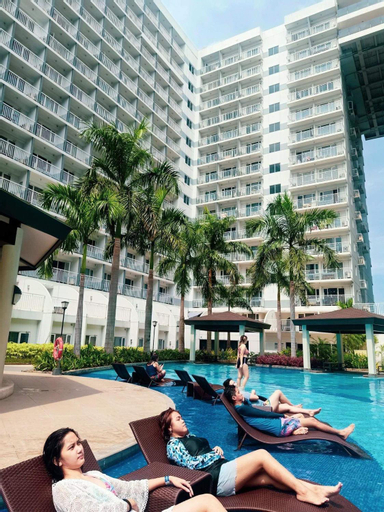 SHELL RESIDENCE c2 shortwalk Mall of Asia near Airport, Makati City