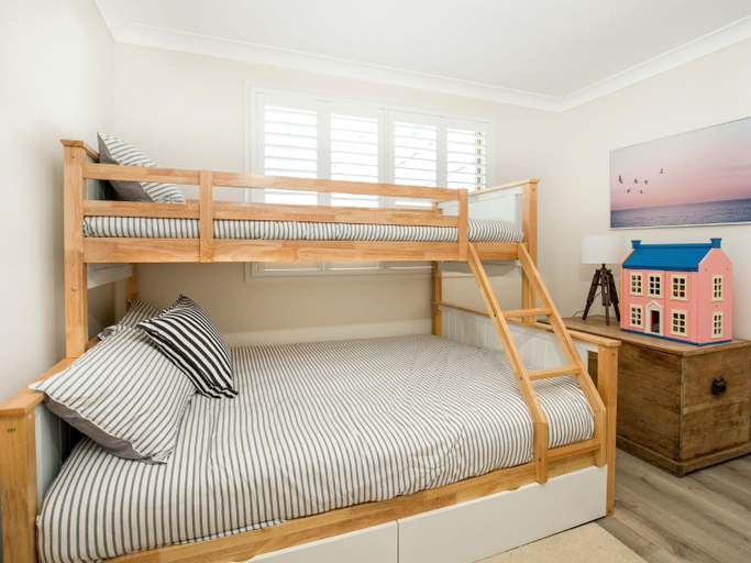 Bedroom 2, Delamere I Pet Friendly I 5 Mins Walk to Beach, Shoalhaven - Pt B