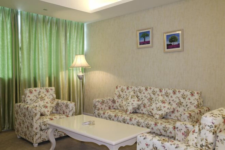 Others 4, Fengyelin Hotel, Chongqing