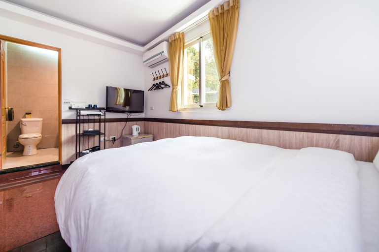 Bedroom 8
