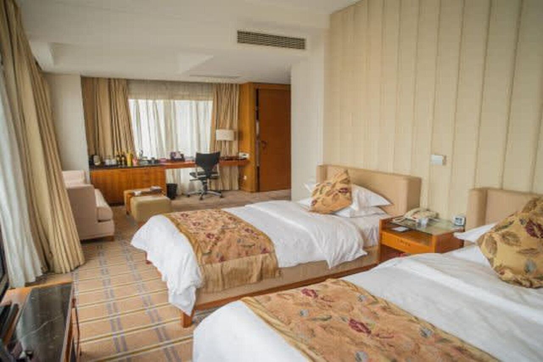 Bedroom 5, Shangmao International Hotel, Nanjing