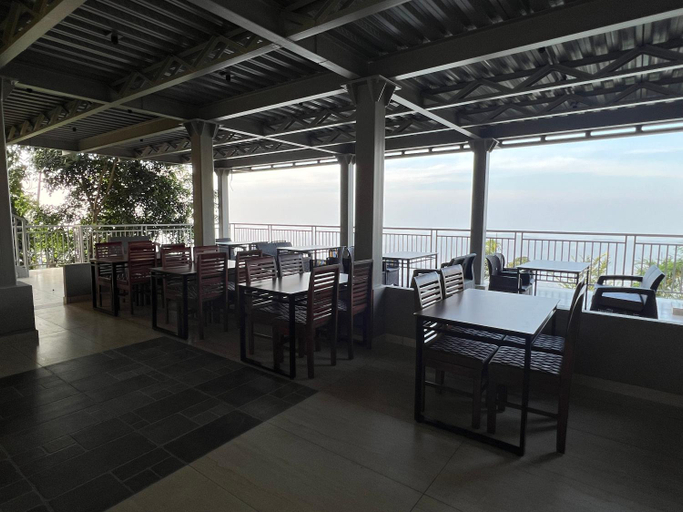 Food & Drinks 4, Nature Sanctuary Urumbi Hills, Idukki
