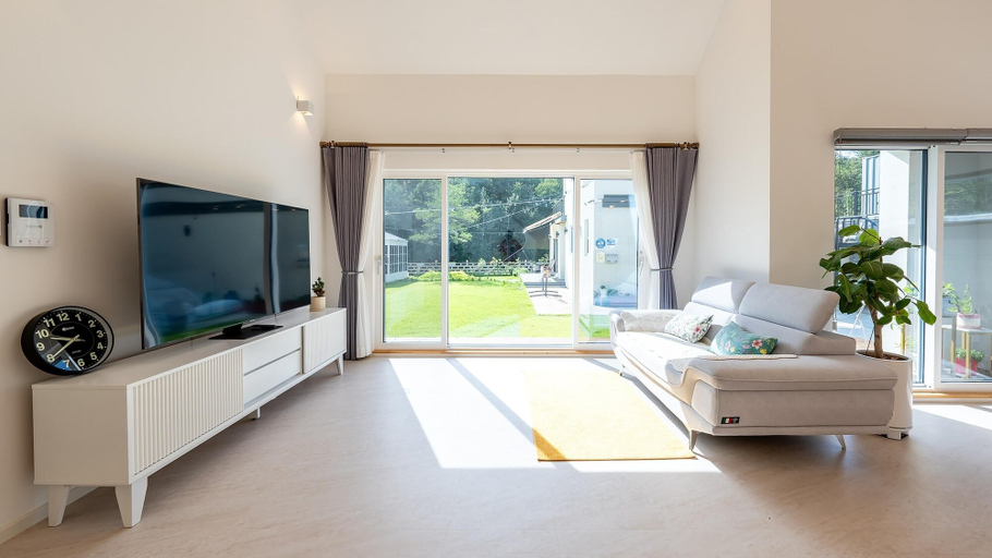 Bedroom 2, Gangneung Whiten Pension, Gangneung