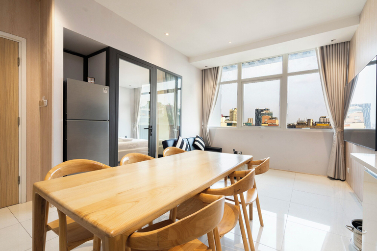Dining Room 14