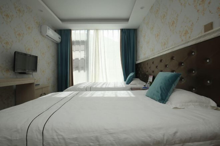 Bedroom 3, Chengjiang Green Water Hotel, Yuxi