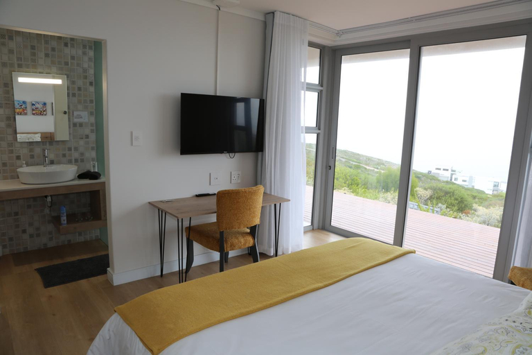 Bedroom 3, Dandelion Lodge at Pinnacle Point Golf estate, Eden