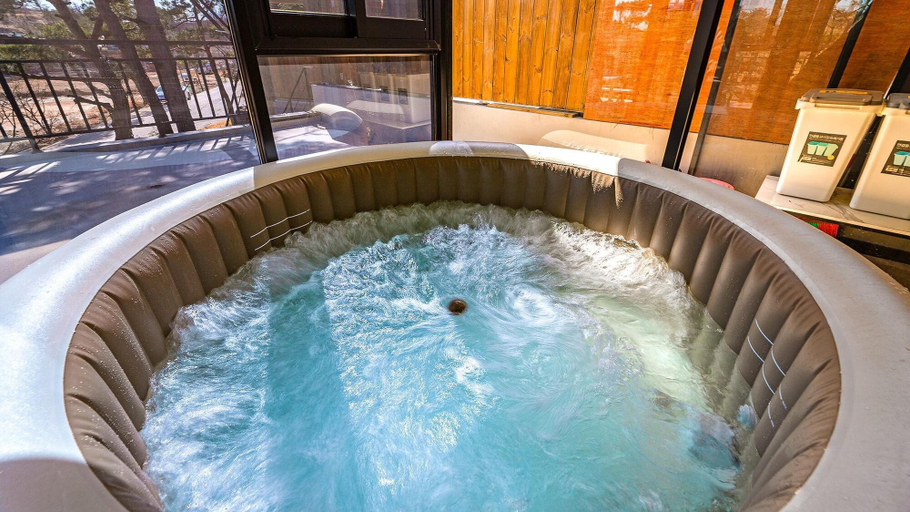 Sport & Beauty 3, Goseong Pinetree Pension, Goseong