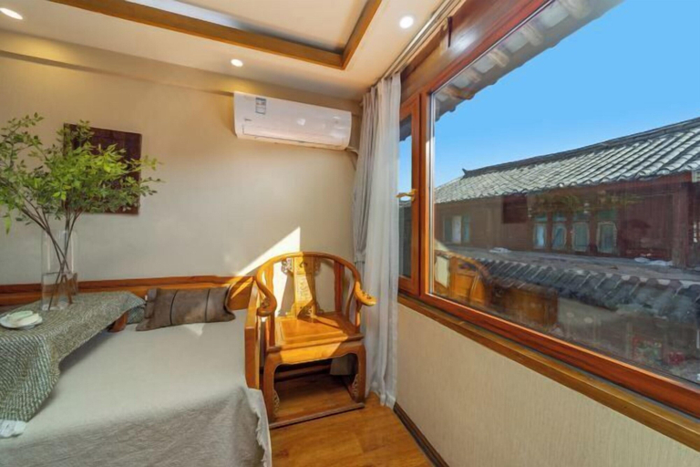 Others 3, Home Inn (Zhongyi), Lijiang