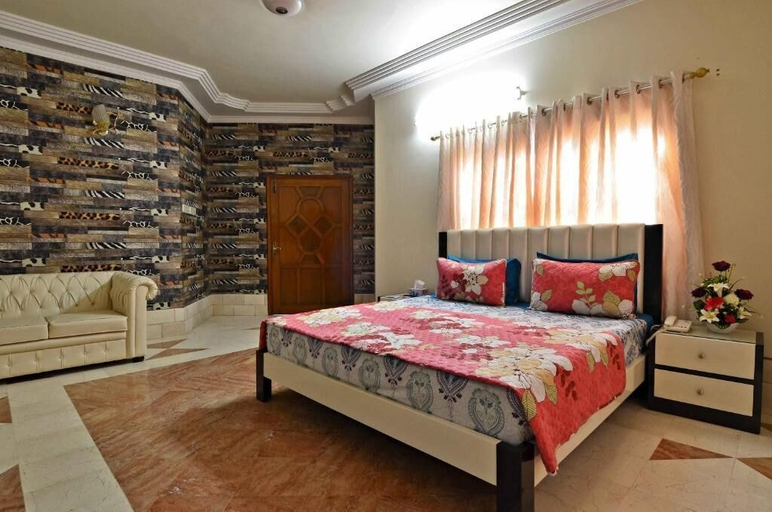 Bedroom 4, BlueSky Guest House, Karachi