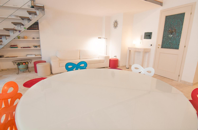 Bedroom, Modern Apartment in Historic Building, Cagliari