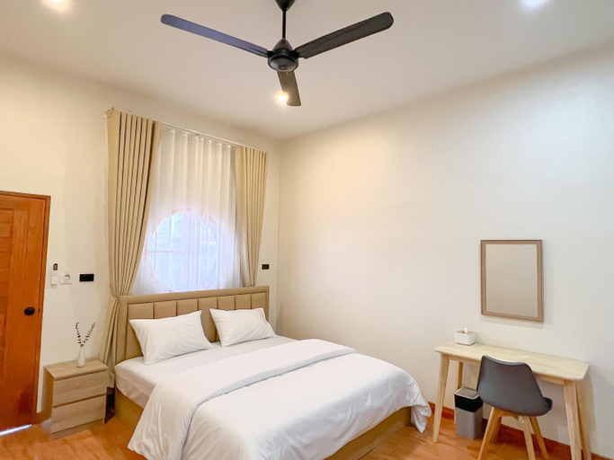 Others 2, NY PLACE HOTEL, Nam Yun