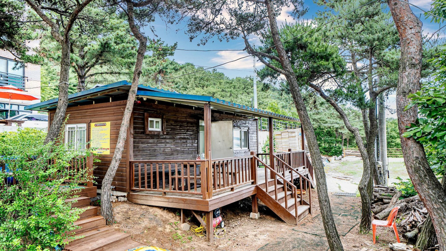 Exterior & Views 2, Yeongheungdo J Pension, Ongjin