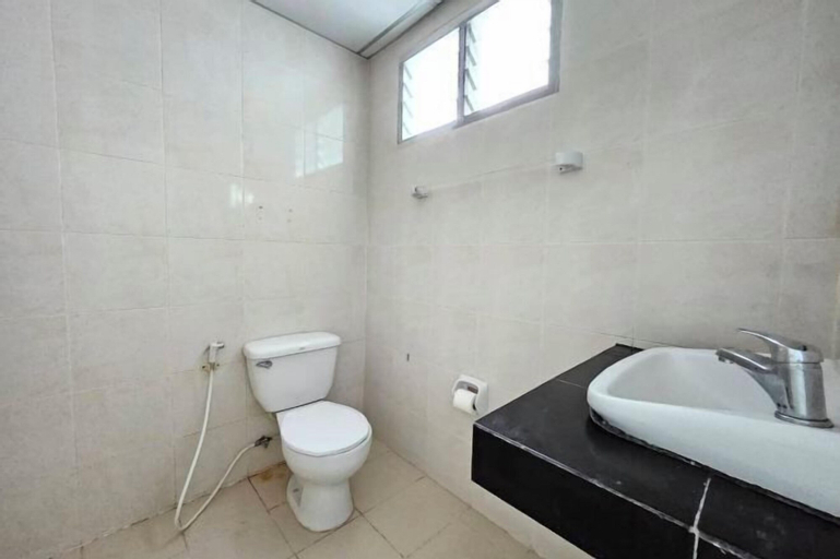 Bathroom 5