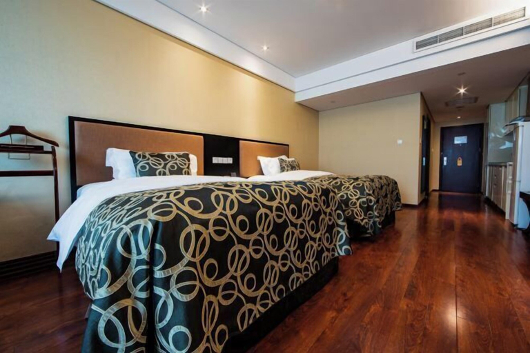 Bedroom 4, Hua Bin International Hotel, Beijing