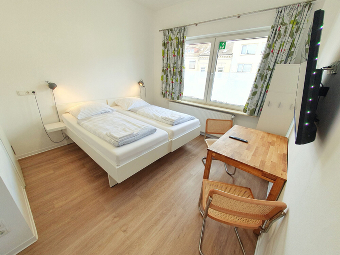 Bedroom 18