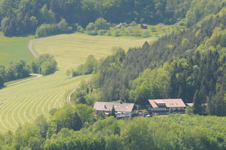 Others 2, Landgasthof Heldenberg, Göppingen