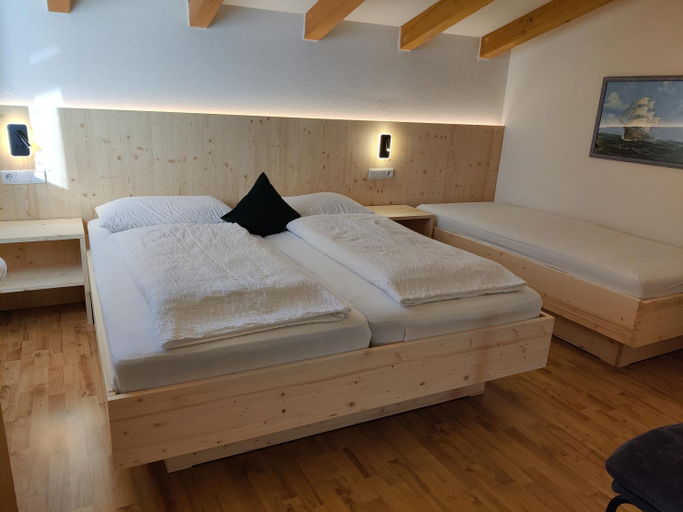 Others 4, Residence Klementhof 4, Bolzano