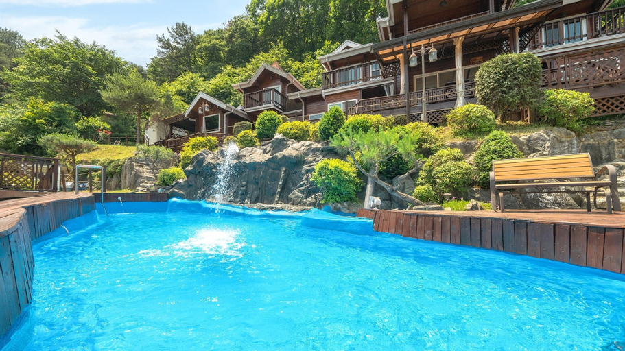 Yangpyeong Isobiyagi Spa Pension, Yangpyeong
