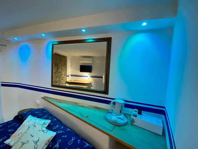 Bathroom 8