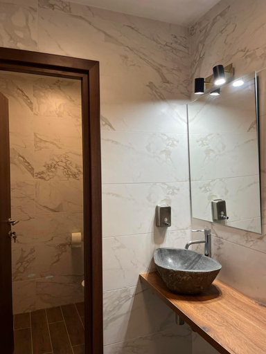 Bathroom 3, Pensiunea Cascada, Borsa