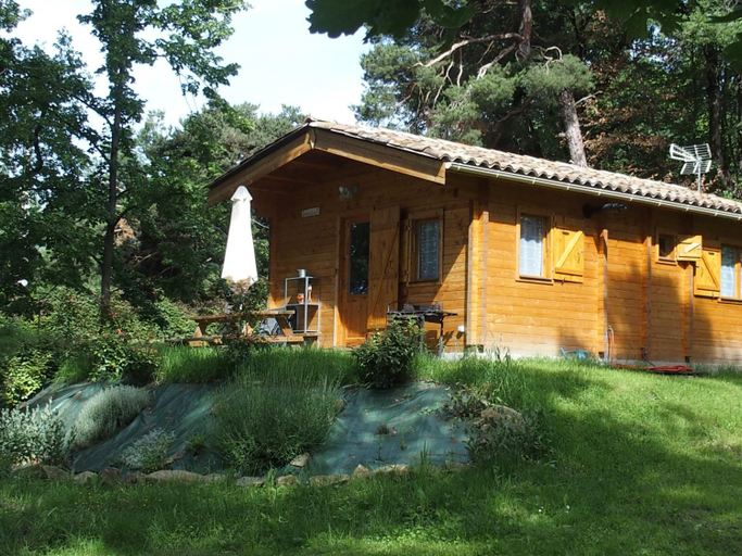 Others 2, Chalets du Bois de Vache, Drôme