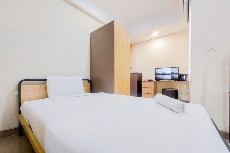 Bedroom 3, Homey And Modern Studio Apartment B Residence, South Tangerang