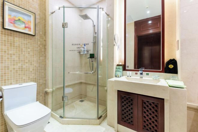 Bathroom 4, Wei Select Xueye Hotel, Laiwu