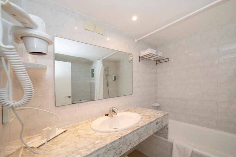 Bathroom 4, Ibiza Playa, Baleares