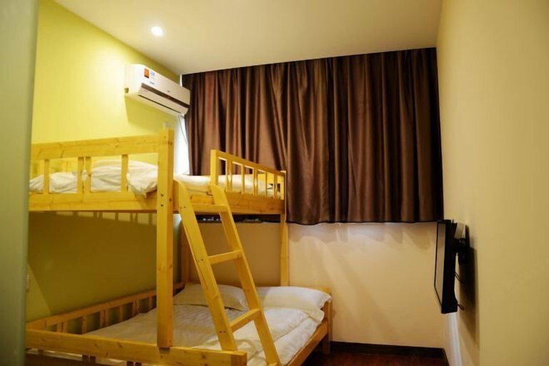 Bedroom 6