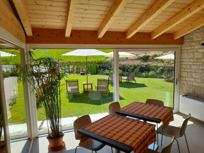 Others 4, Miravallesuites, Verona