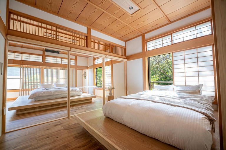 Bedroom 12