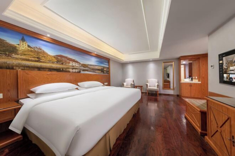 Bedroom 3, Vienna Classic Hotel (Shenzhen MixC Mall), Shenzhen