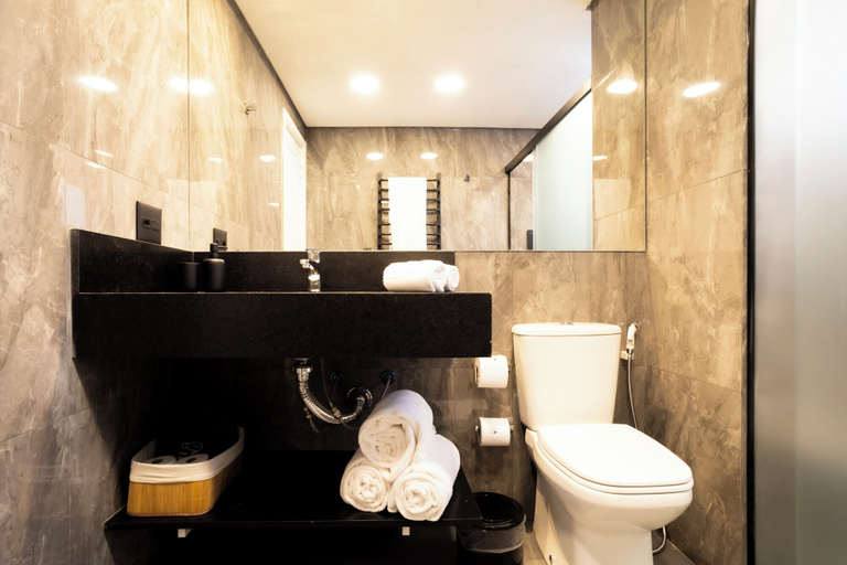 Bathroom 5, You Stay at Vila Olimpia - The World, São Paulo