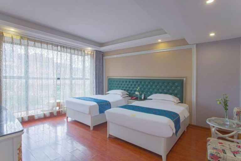 Bedroom 3, Bo Yue Hotel, Hezhou