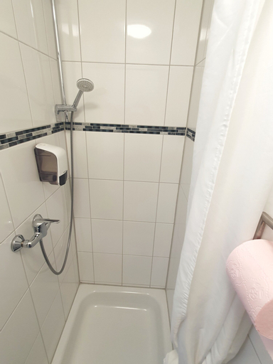Bathroom 23