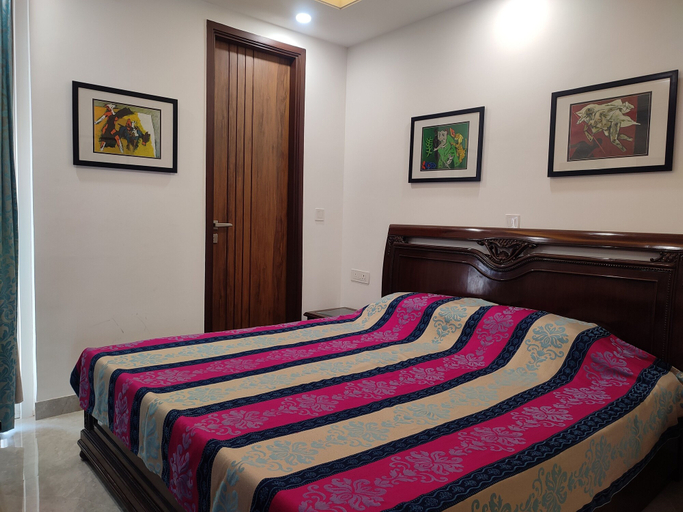 Bedroom 2, Fully Furnished Room in Hauz Khas, Delhi