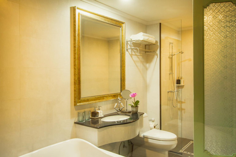 Bathroom 3