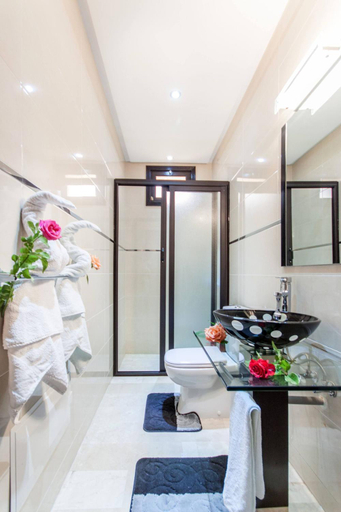 Bathroom 4, Luxury Heated Pool Villa Marrakech, Marrakech