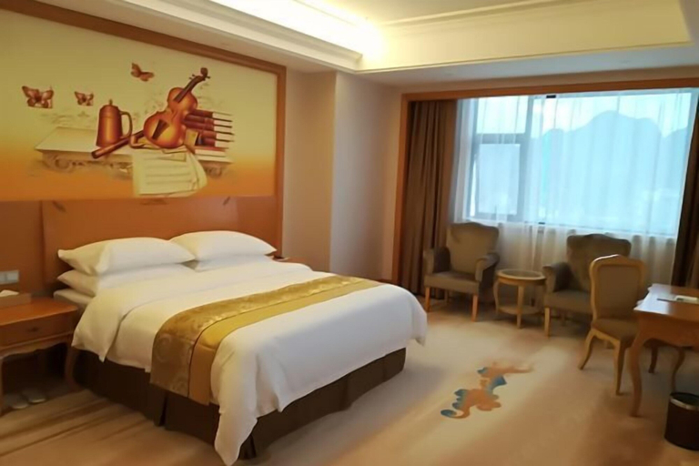 Bedroom 3, Vienna International Hotel (Daxin Detian Square), Chongzuo