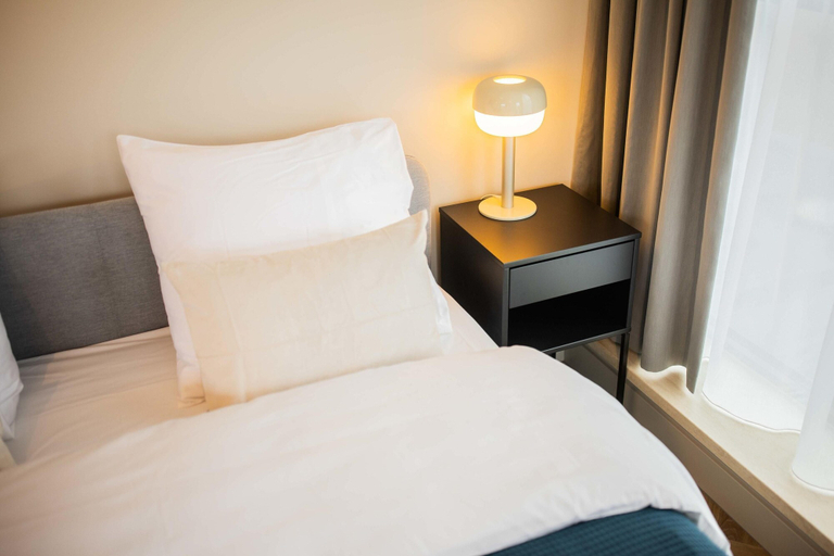 Bedroom 4, Alphabet Studio Apartments Including City View, Hilversum