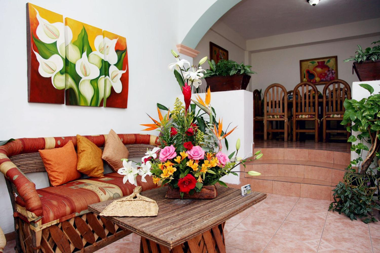 Public Area 3, Hostal Casa Blanca, Comala