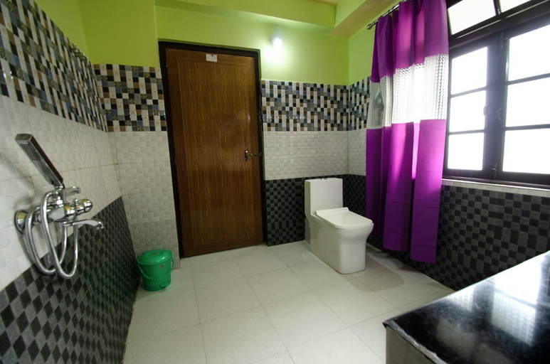 Bathroom 3, VERONICA ALPINA HOME STAY, DARJEELING INDIA, Darjiling