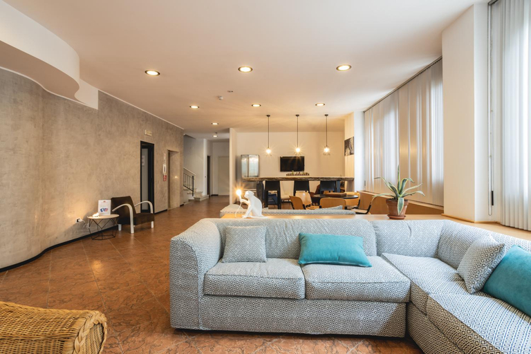 Public Area 2, B&B Moresco, Rimini