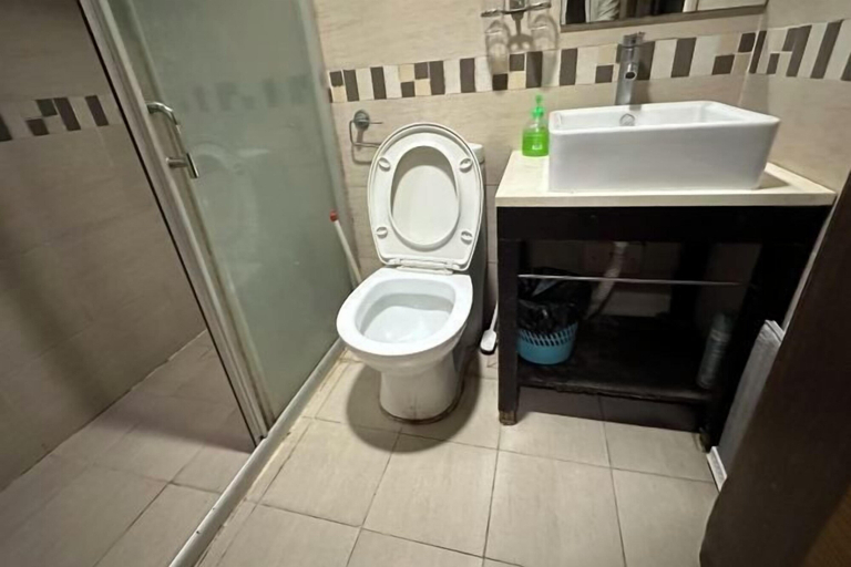 Bathroom 4, Shenzhen Guomao Yaxuan Apartment, Shenzhen