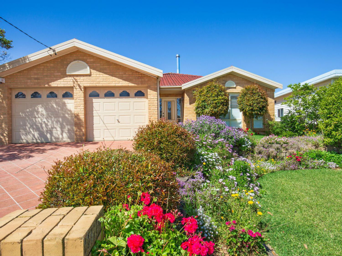 Exterior & Views 1, Delamere I Pet Friendly I 5 Mins Walk to Beach, Shoalhaven - Pt B