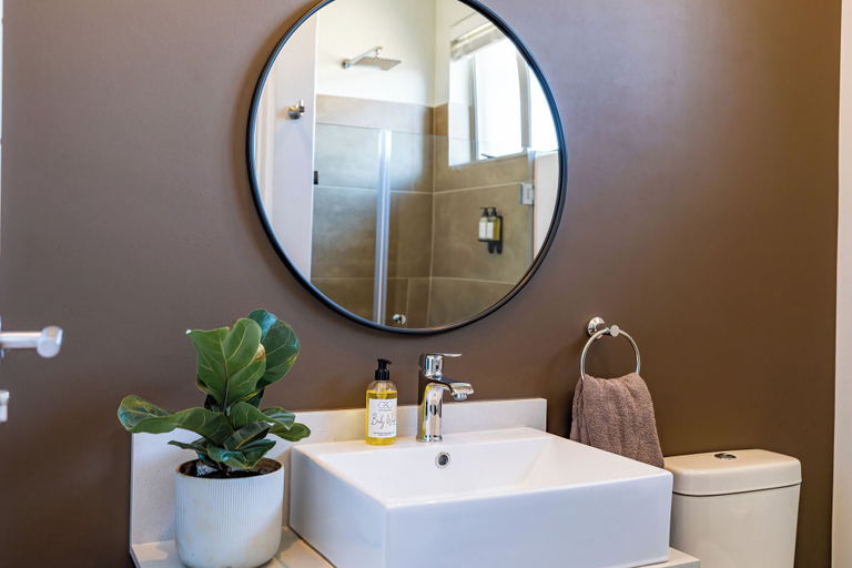 Bathroom 4, Miombo Mews, Hwange